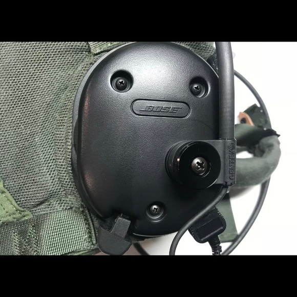 Bose Vic 3 CVC Combat Vehicle Crewman Headset - Picture 2 of 8